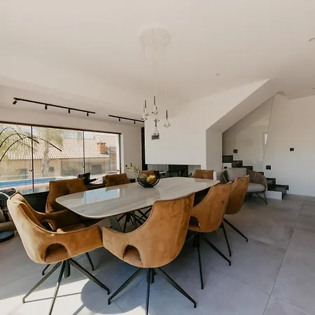 Bloomhill Escape Villa Trogir