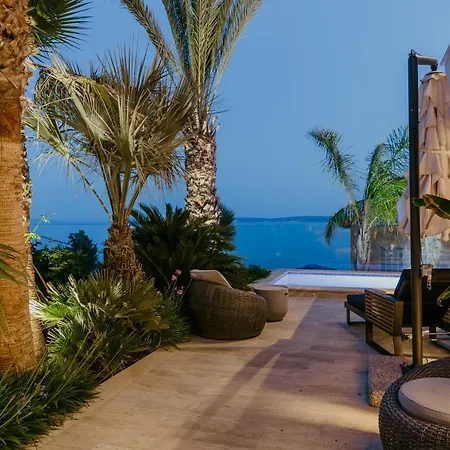 Villa Bloomhill Escape