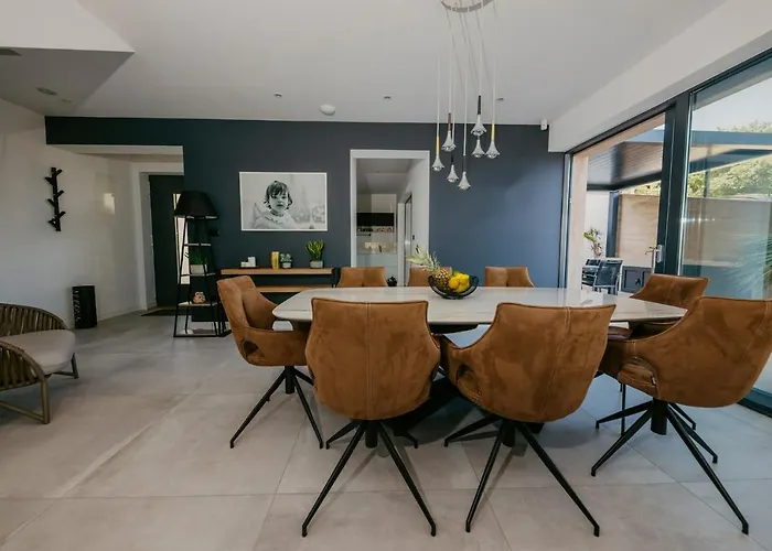 Bloomhill Escape Trogir