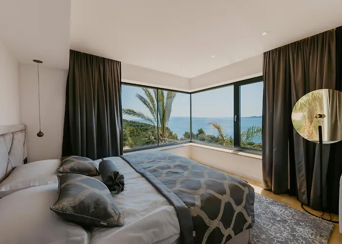 Bloomhill Escape Trogir