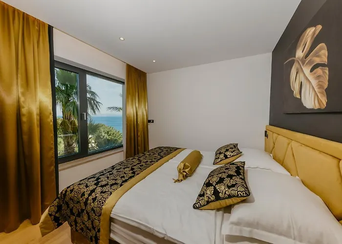 Bloomhill Escape Trogir