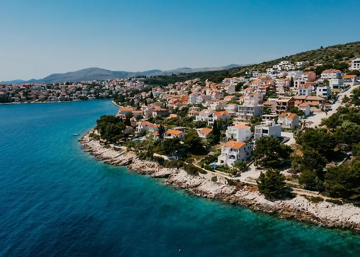 Bloomhill Escape Villa