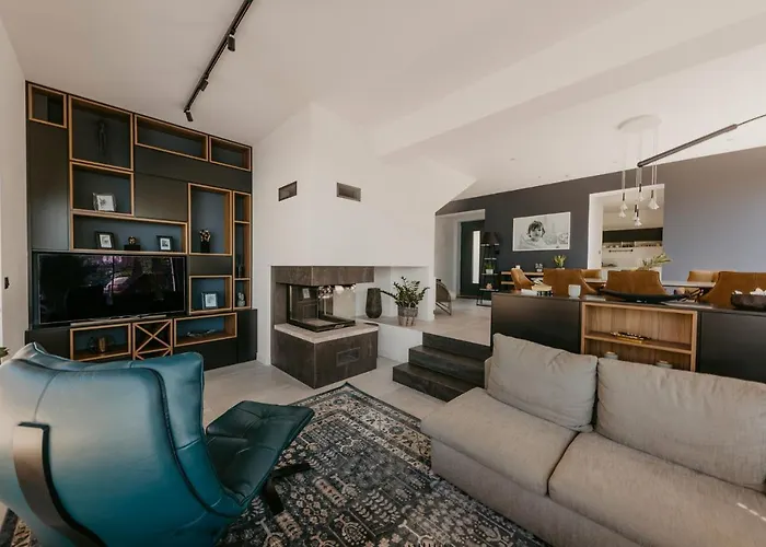 Bloomhill Escape Trogir