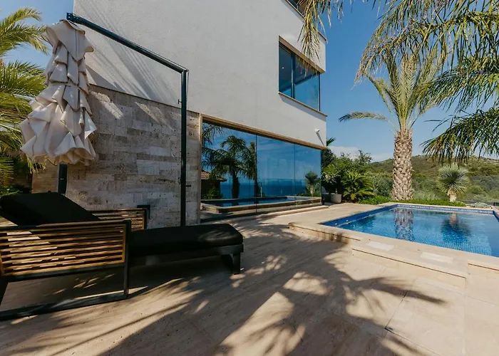 Bloomhill Escape Villa Trogir