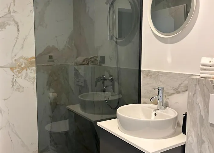 Villa Bloomhill Escape