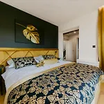 Bloomhill Escape Vila