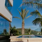 Bloomhill Escape Vila *