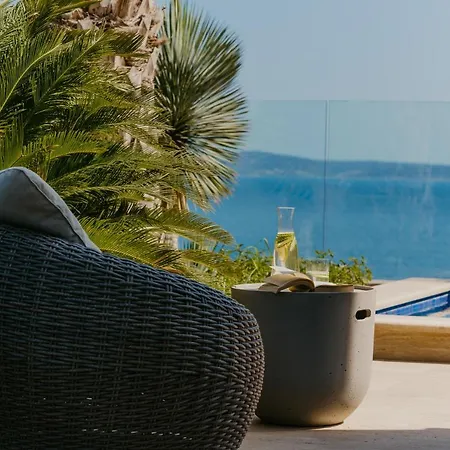 Bloomhill Escape Villa