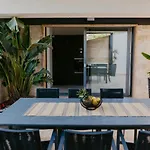 Bloomhill Escape Vila